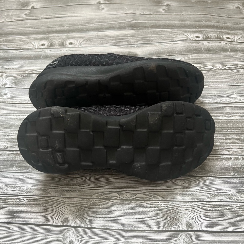 Skechers Women's Black Slip-On Sneakers - Picture 3 of 4